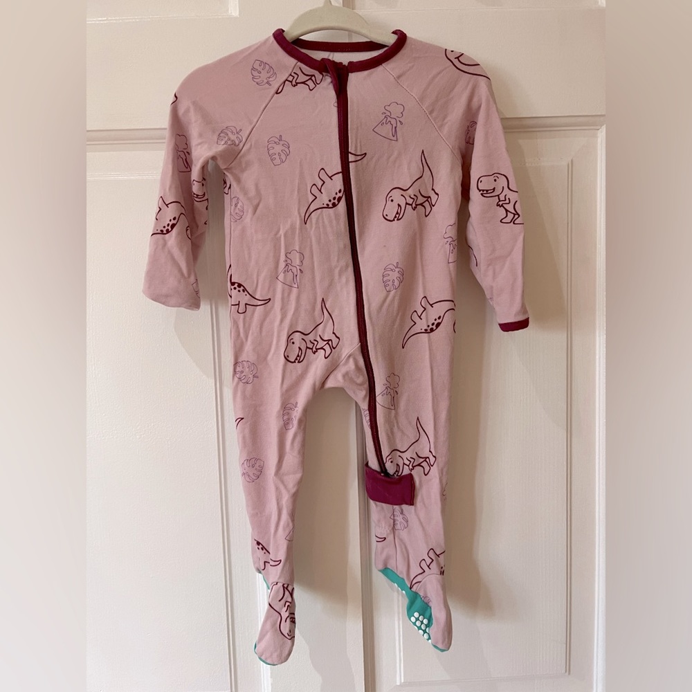 Lark adventure Dino pj in pink